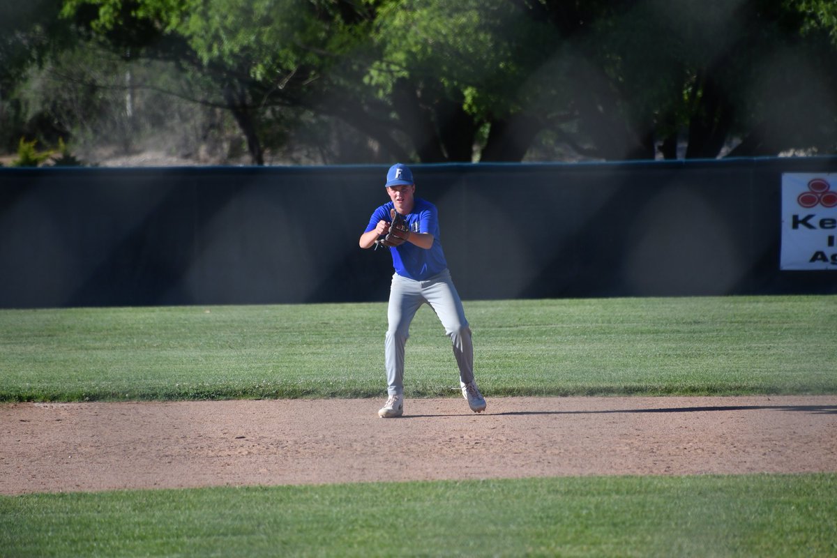 maximusgraff7's tweet photo. 06/15/26 18u DH @ Delta High School
RHP | SS | 2B
#classof2029 #RHP #INF #baseballrecruiting
#baseball https://t.co/QATwVYfmPb