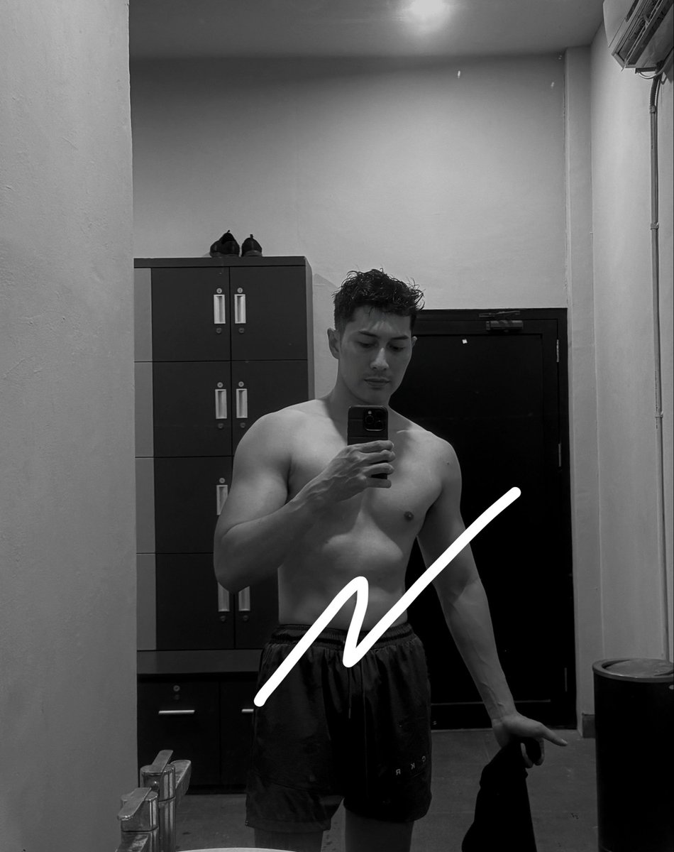 hantsutomo's tweet photo. “Rajin banget ngegymnya”

Iyalah, gak mau rugi bayar member! 😭🥴 https://t.co/MxS2w2oCSE