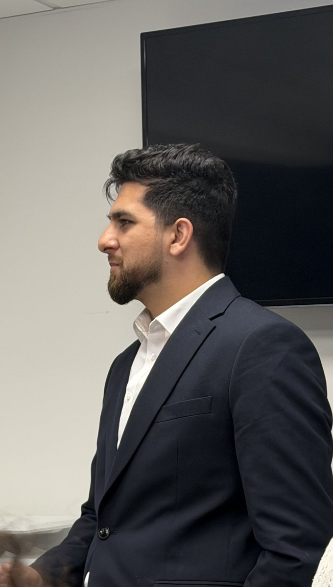 VeloaSpace's tweet photo. On behalf of the entire @veloa.space team, we would like to extend our sincere gratitude to everyone who attended our Grand Opening.

@hscafeuk @iksytv @bigfish @uffoathletic @mtclearning @kazimsrahman 

#officespace #worklife #fyp -#trend https://t.co/y7BuVx2pJZ