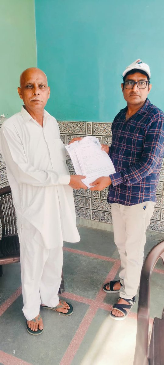 electionsonipat's tweet photo. Distribution of ENumenration Forms. https://t.co/Lwm4p6638M