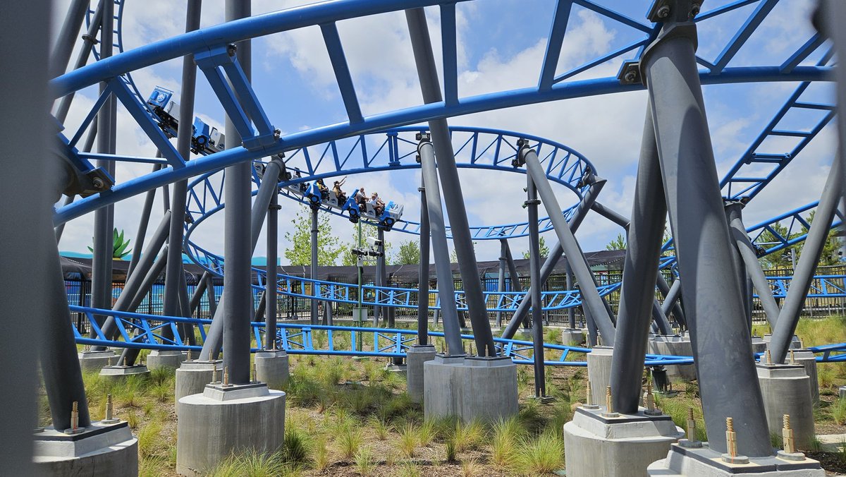 aceonlineorg's tweet photo. Universal Kids Resort will hold its grand opening on July 1 in Frisco, Texas featuring Jurassic World: Cretaceous Coaster by Mack and Rhonda's TrollsFest Express by Zierer! Congratulations to Universal on this fun new addition to the themed entertainment industry 📸: Tim Baldwin https://t.co/xFp4xRCwU2
