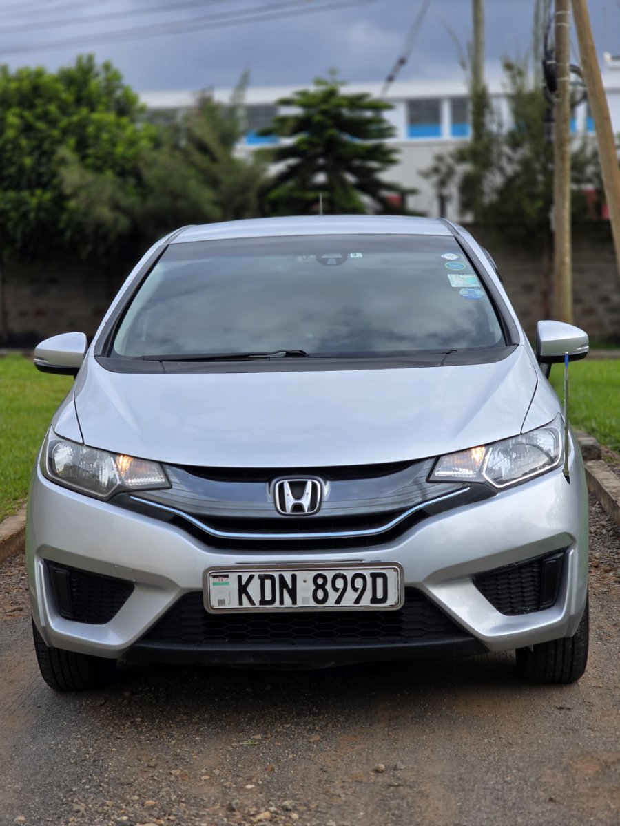 swiftmikes's tweet photo. 2016 Honda Fit Hybrid
1500cc i-VTEC + Electric Motor
140hp / 134Nm
7-Speed DCT
Alloy Wheels
Parking Sensors
Cruise Control.

KES 1.18M
Call / WhatsApp: 0792 806474. https://t.co/vMLgkS1Jvc