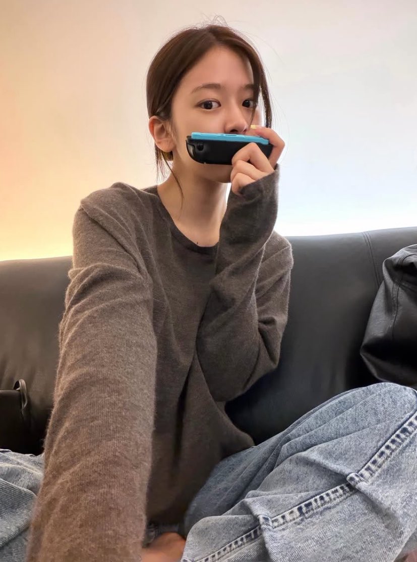 안녕zz 2.0 | 𝙁𝙊𝙍𝘾𝙀 𝘽𝙇𝘼𝘾𝙆𝙃𝙊𝙇𝙀 💙 tweet media