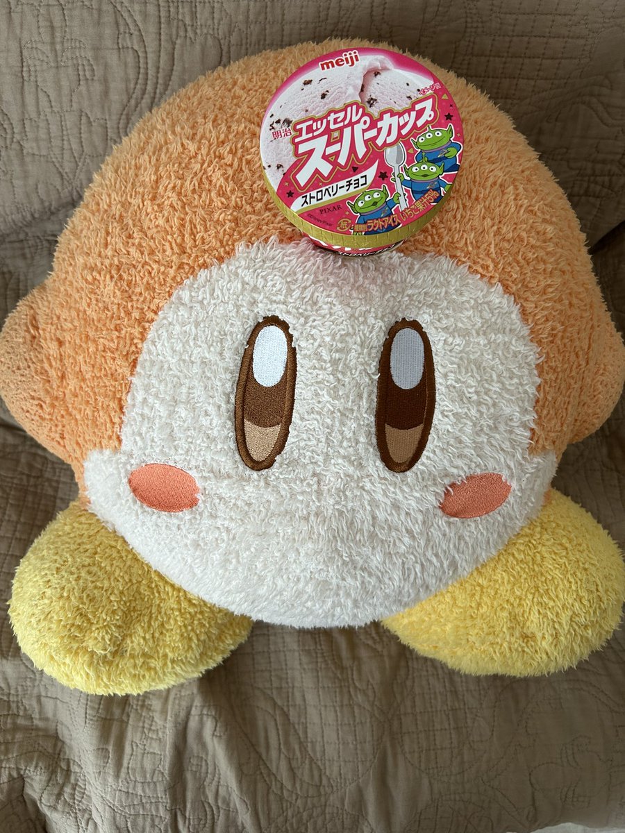 wanyanya1121's tweet photo. 暑いからアイスわにゃー！！ https://t.co/lrfYnhLFiq