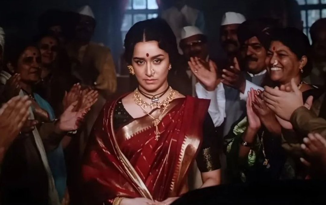 PriyankaxShutUp's tweet photo. She's so backkkkk 😭😭😭 https://t.co/wYGGoPBKnV
