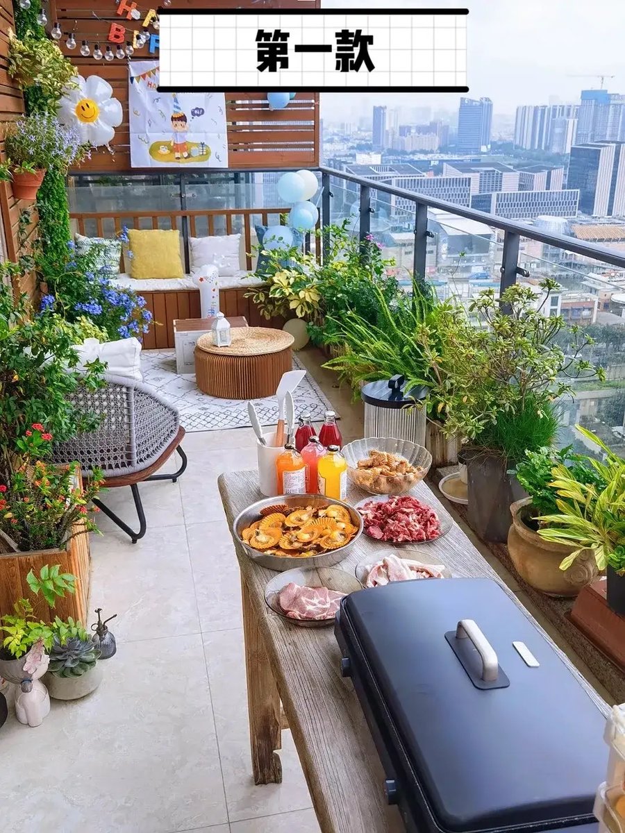 FLLOPAskamer's tweet photo. Just swapped my 9-to-5 desk for a small balcony garden  Cooking with veggies I grew myself Total game-changer for my daily life! https://t.co/3ptXMnoMOz