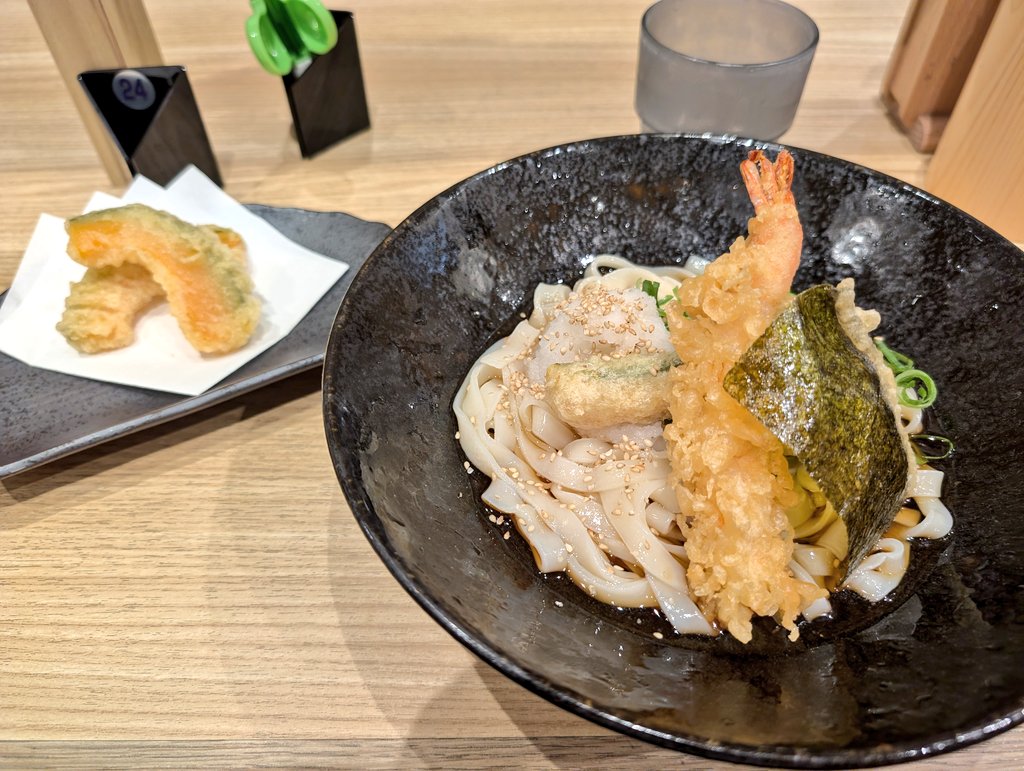 わた飯 きしめん！麺もちもちしてて美味しかった！✨