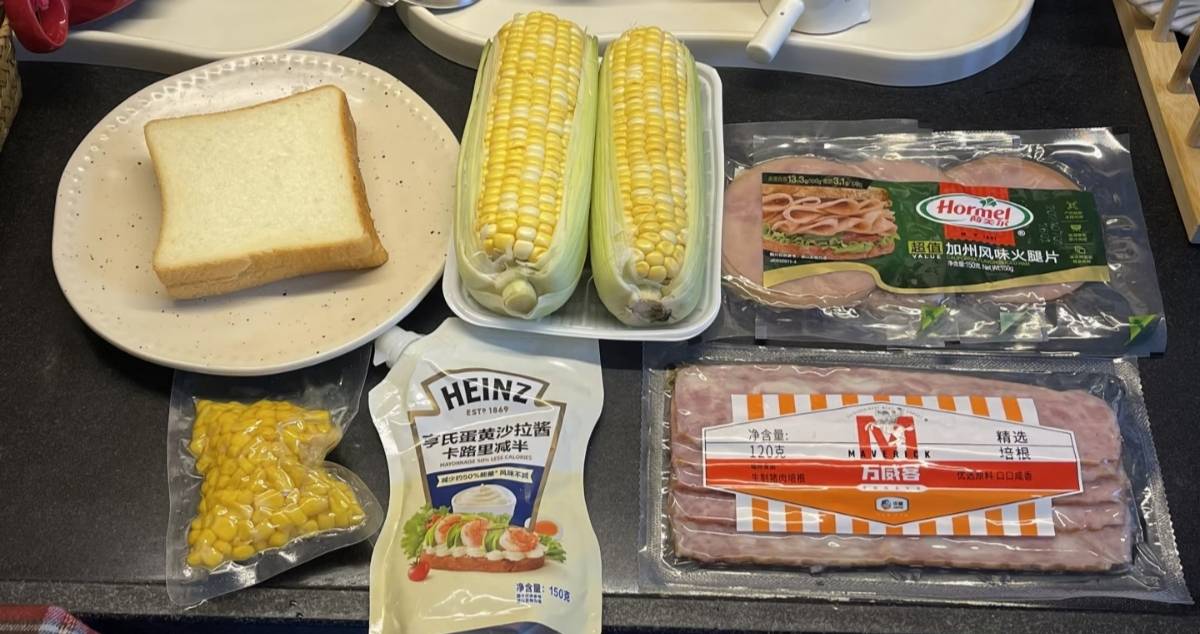 StemGrey's tweet photo. Craving a quick flavor adventure Tried Korean-style corn dog with crispy sugar crust and melted cheddar inside this weekend—total game-changer! https://t.co/ICIg3rJkjY