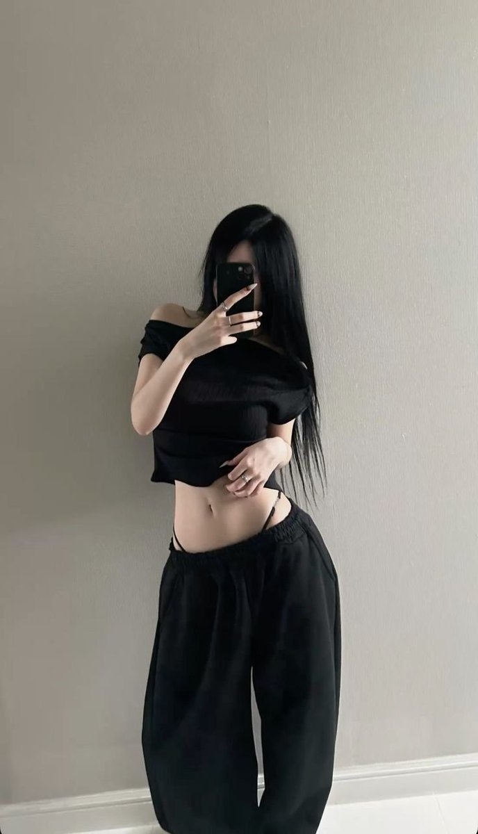 𝕵𝖚𝖓𝖊⚡ tweet media