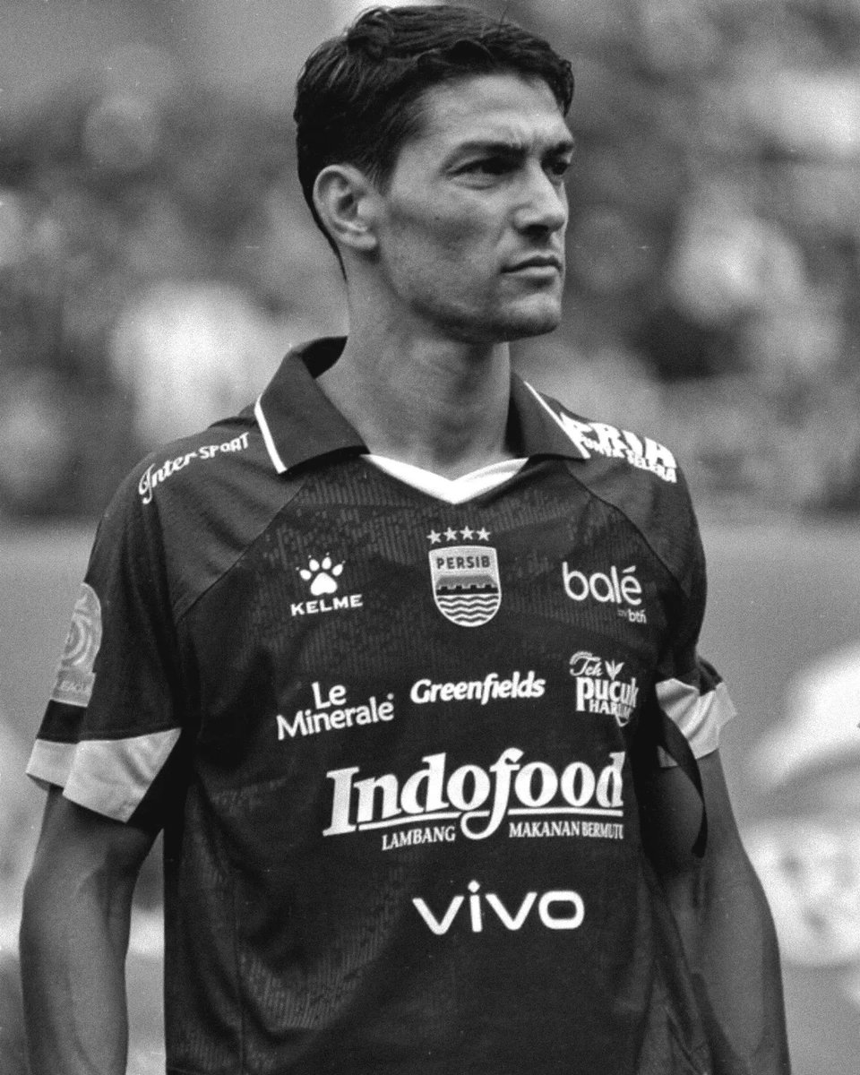 Firzarichsan's tweet photo. Grazie, Barba.

Like an old Roman defender,
you stood your ground when the battle was at its fiercest.

No need for grand gestures.
Your game spoke for itself.

Strong. Calm. Reliable.

Thank you for being part of the journey, for the memories, and for helping write another chapter in blue.

Once a Blue Warrior, always a Blue Warrior.

Grazie! 🇮🇹💙