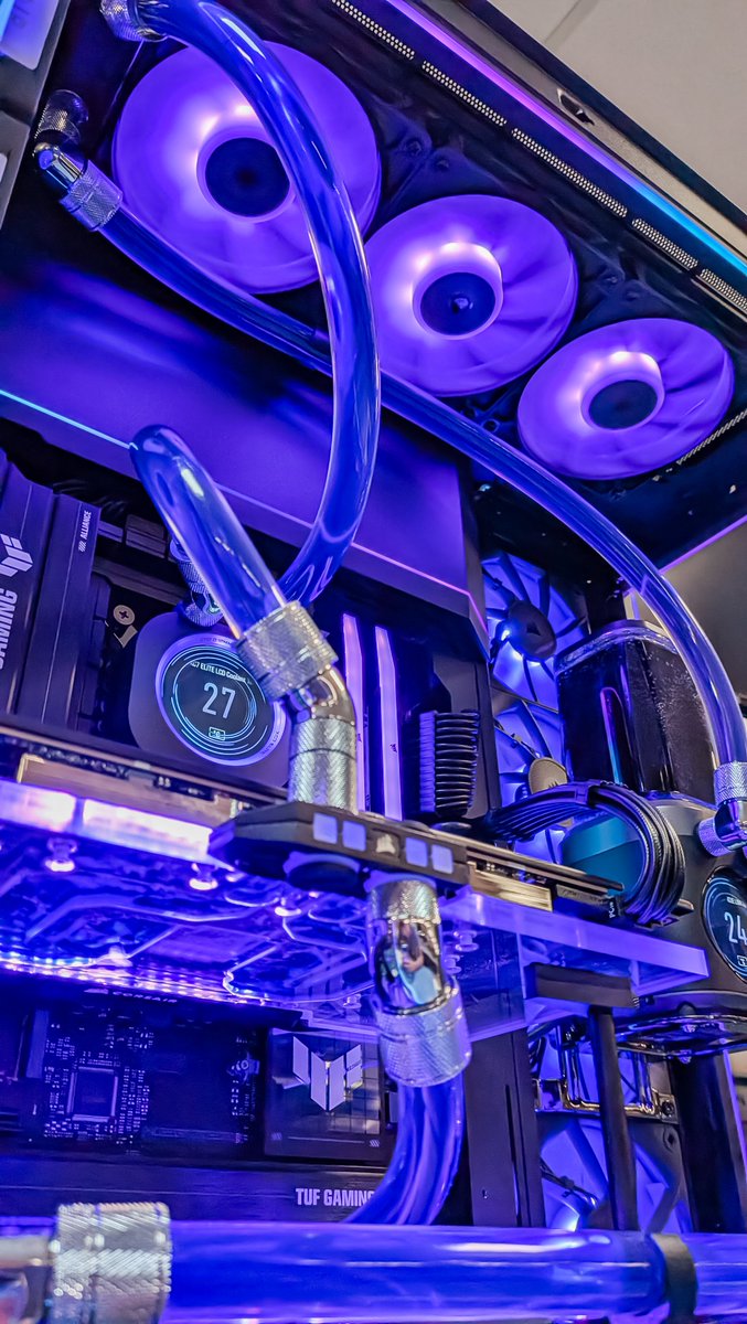 PCSpecialist tweet media