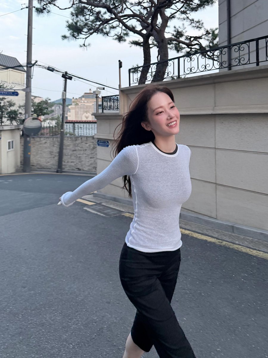 wjswhdtj's tweet photo. https://t.co/MVNO4zhwYW