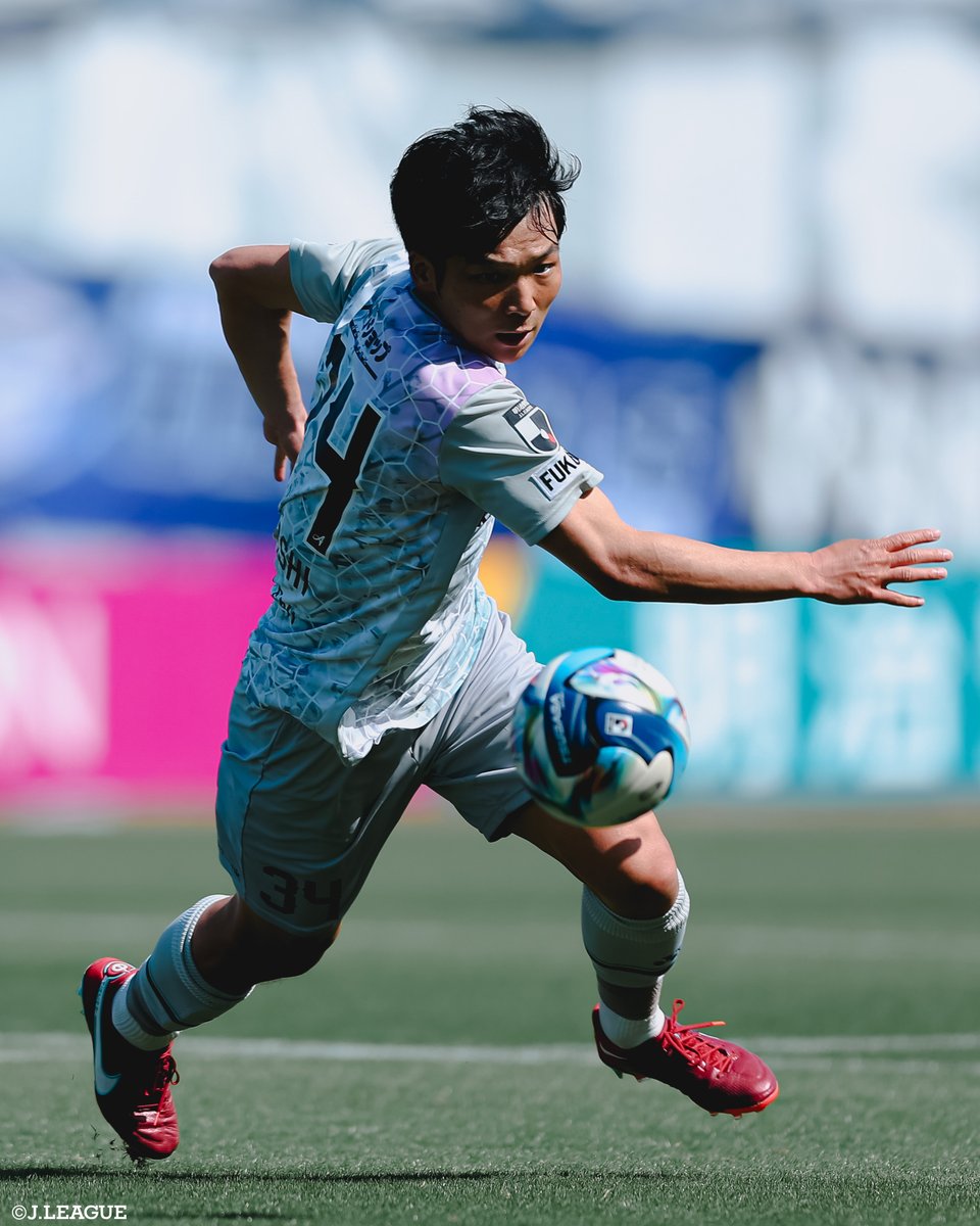J_League's tweet photo. 🎂 HAPPY BIRTHDAY 🎂

本日6月20日は
アビスパ福岡
椎橋慧也 選手の29歳の誕生日です👏

椎橋選手、
おめでとうございます🎊

@AvispaF https://t.co/0wY1SO0UTC