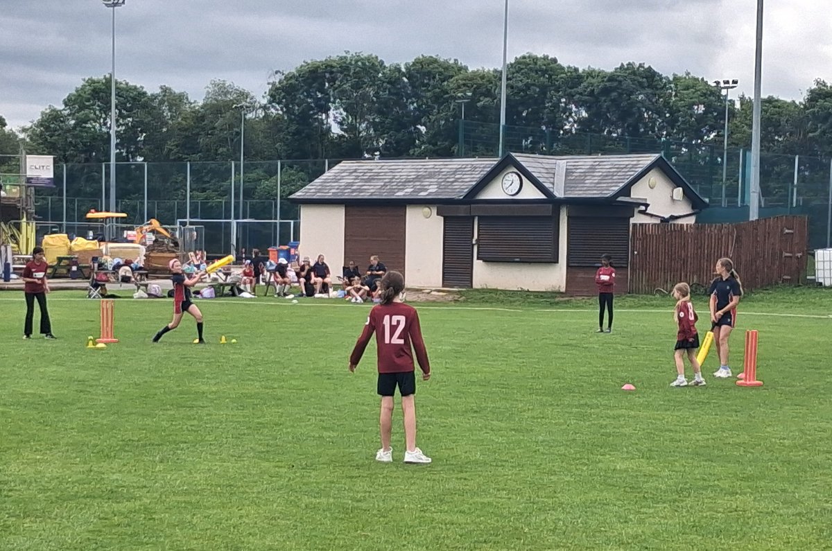 TraffordSSP's tweet photo. It's the Girls chance to shine today @ccbschools Trafford schools girls dynamos cricket qualifier to finish off our schools cricket week @TimperleySports Some fantastic games so far played in great spirit. https://t.co/62Kr7Mk3HW