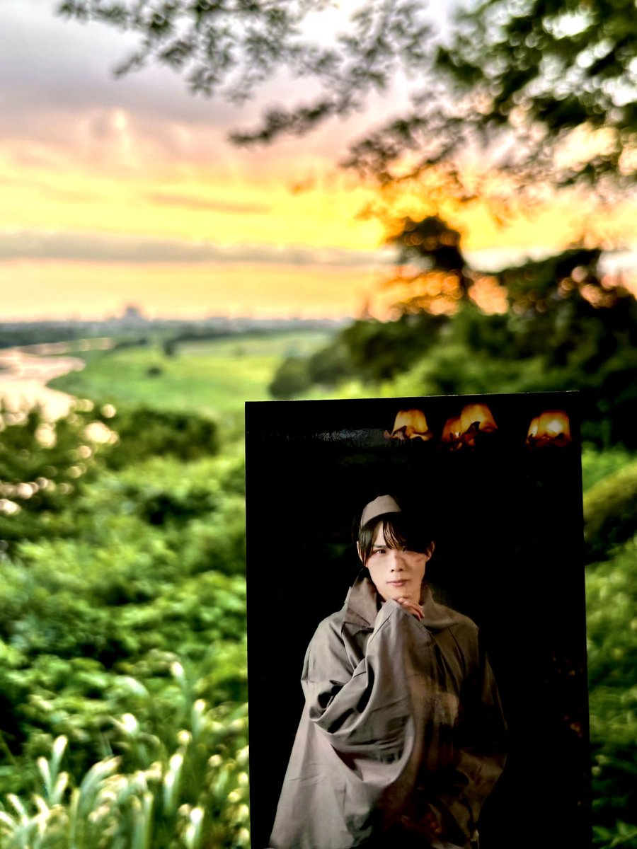 cot2force's tweet photo. .
沈む夕日に 誓う
悲劇に抗うナハト
#ヒトモドキの唄
#routeC
関海人さん
お誕生日おめでとうございます🎂🎉
@ka_kai666 https://t.co/WqE9EfVZir