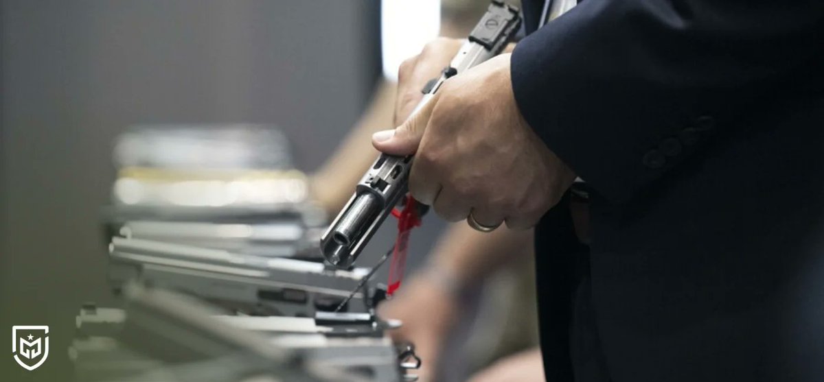 millimudafaa_tr's tweet photo. 📊 Defense Industry Rises in ISO 500: Strengthening Türkiye’s Industrial Power!

Türkiye’s defense industry continues its upward trajectory in the ISO 500 list, reinforcing its strategic role in the country’s industrial production. According to the latest data, defense companies are climbing higher in the rankings based on production-based sales, further solidifying both their economic and technological strength. 🚀⚙️

The increasing number of defense firms on the list highlights the sector’s sustainable growth and the advancement of indigenous production capabilities. Experts emphasize that this rise is not only about production volume but also about delivering high value-added technologies to the economy. This momentum signals that Türkiye is moving toward a stronger position in global competition within the defense sector. 🛡️🌍

🔠 Abbreviations:
ISO 500: List of Türkiye’s top 500 industrial enterprises.

🔗 For more details: https://t.co/gEFWHtTMAo

#defenceindustry #iso500 #industry #economy #millimudafaa