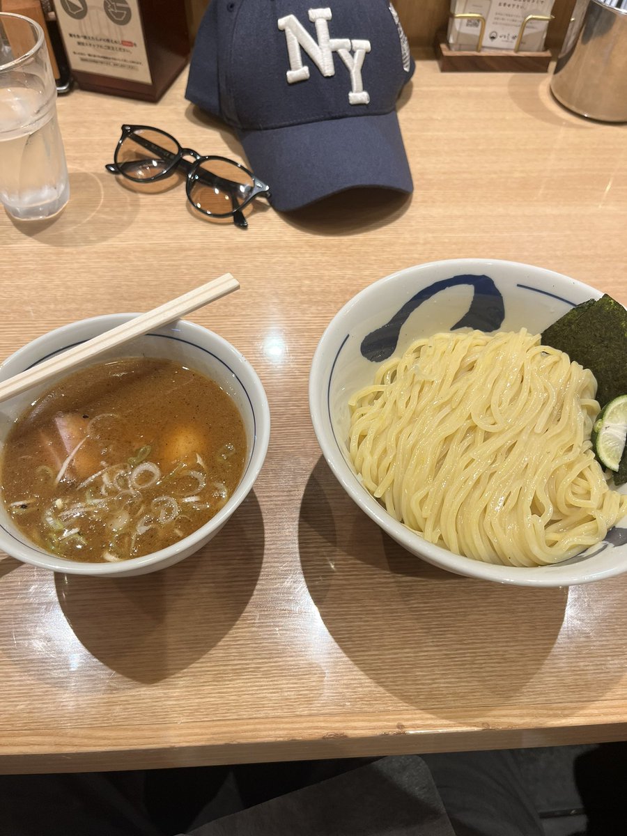 bemyselfgoforit's tweet photo. やっぱラーメンはあかん、モノ足らん、太るだけや https://t.co/DGcPbsVrWL