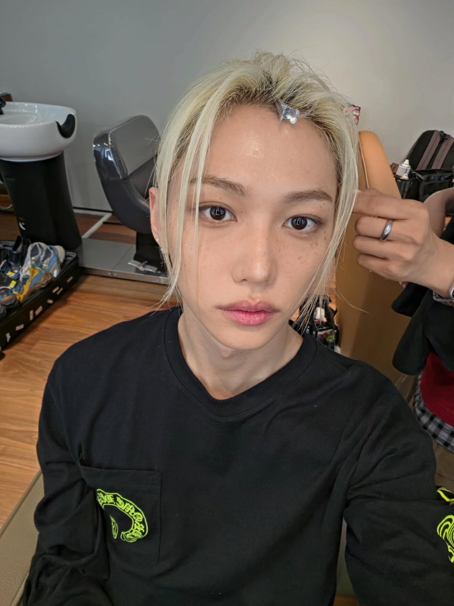 _bokbolix's tweet photo. 昔と比べてピリのメイクがだんだんナチュラルになってきて、ピリ本来の素材の良さがより感じられるようになってきてとても嬉しい
それにしてもかっこいいね https://t.co/ggByJVX54G