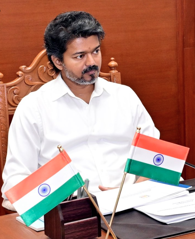 DDTamilNews's tweet photo. சென்னை தலைமை செயலகத்தில் முதலமைச்சர் விஜய் தலைமையில், ஐஏஎஸ், ஐபிஎஸ், இந்திய வனப்பணி அதிகாரிகளுக்கான மாநாடு ஜூன் 29, 30 ஆகிய தேதிகளில் நடைபெறும் என அறிவிப்பு
#CMVijay #TNGovt #IAS #IPS #IFoS https://t.co/ht0jEa1wip