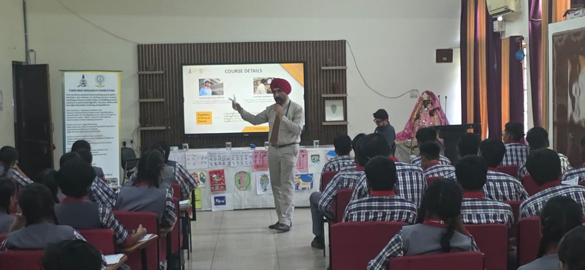 3Beesresearch's tweet photo. ⚓ TBRF &amp; DGMA conducted a Maritime Outreach Awareness Program for 100+ students at PM SHRI KV VFJ, Jabalpur on 19 June 2026.
Inspiring young minds towards Merchant Navy careers and India's Blue Economy. 🌊🇮🇳
#TBRF #DGMA #MaritimeAwareness #MerchantNavy #Jabalpur https://t.co/d2QFXosQPR