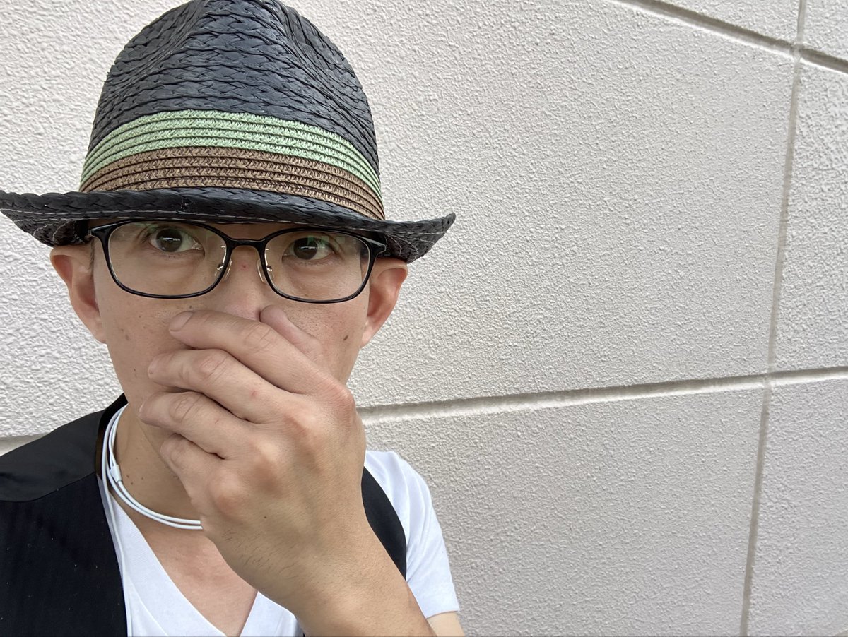 t165android's tweet photo. #ハット

苦手意識があったハット生活２日目
見慣れない自分の姿にも慣れてきますたw https://t.co/VNecXraqgj