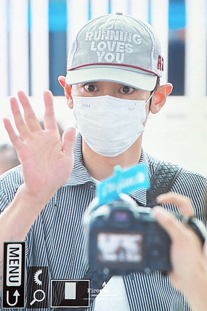 Fireonfire_CY's tweet photo. 260619 ICN출발
#CHANYEOL #찬열 https://t.co/wLtEIwFEAQ