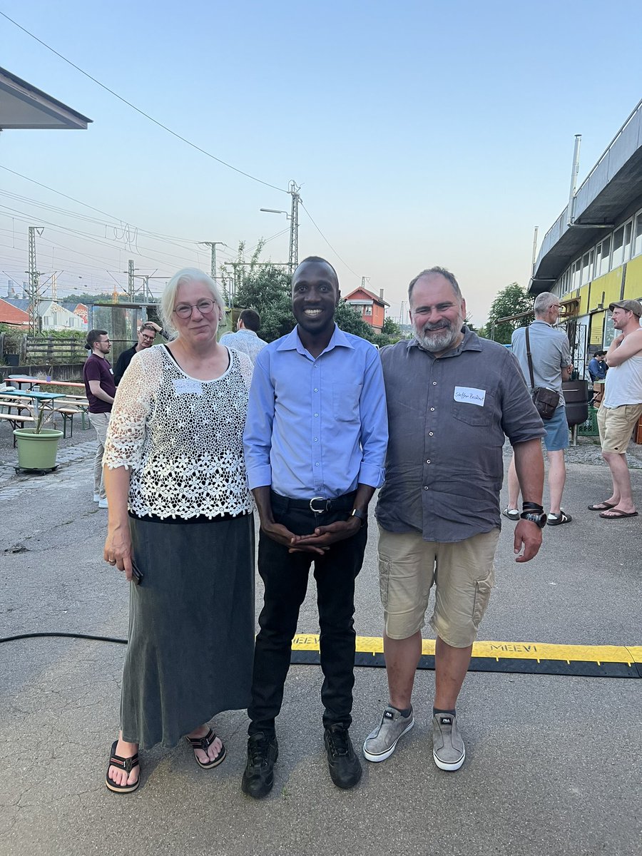 JamesThembo_'s tweet photo. Great evening reconnecting with old friends, sharing memories, and exploring new partnerships to grow our impact in the years ahead. 🌱🤝 https://t.co/InVrt87Zh5