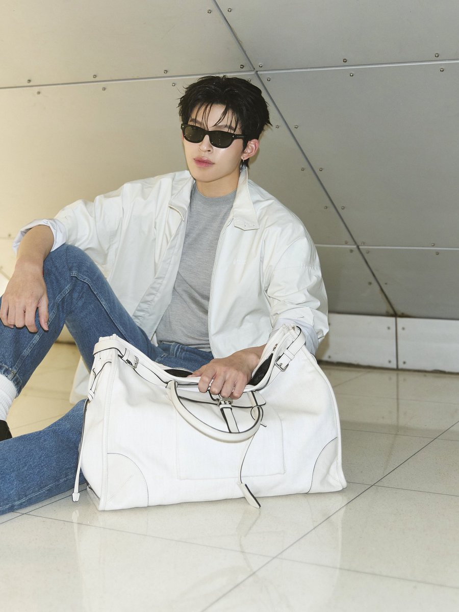 ELLE Thailand tweet media
