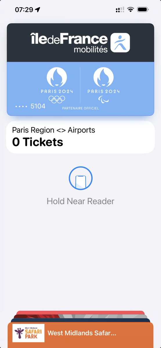 conradcheng's tweet photo. @agailtale @theashrb You could have purchased Navigo passes in Apple wallet….. https://t.co/gXRrrh9jeO