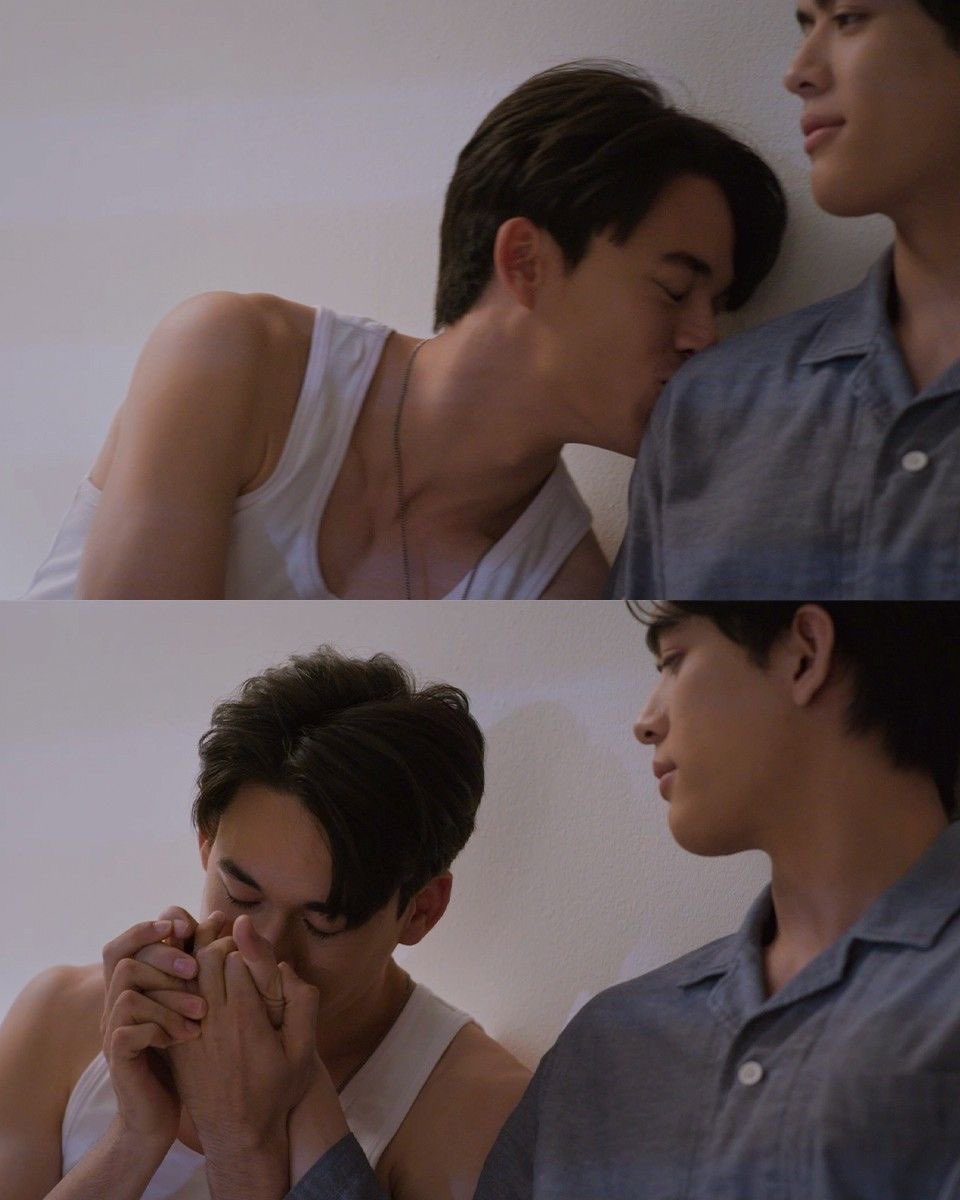 Mafia5358's tweet photo. น้องกวินค่ะ ถ้าว่างแล้วหนูช่วยมารีวิว “กลิ่น” พี่จอสให้แม่ฟังหน่อยค่ะ มันเป็นแบบไหนคะ แม่นอนไม่หลับมาทั้งคืนเลย สมองสาววอย่างแม่ จินตนาการกลิ่นพี่จอสไม่ออกเลย ได้โปรดแวะมารีวิวให้กันสักนิดได้มั้ยคะลูก 

#JossGawin https://t.co/64fk1rHlOw