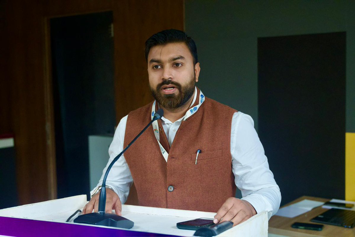 GoaITDept's tweet photo. The initiative focused on key topics like protecting citizen data and strengthening digital governance, including a hands-on session where different departments shared their current cybersecurity practices and challenges.

#CyberSecurity #DataProtection #DigitalGovernance https://t.co/EzGwt0AKZg