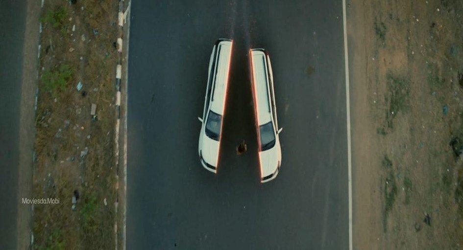parvxxs6's tweet photo. #Karuppu :

In the scene where the car gets split into two pieces, Trisha is standing in front of her car

2nd image :

when the white car breaks apart, the car that was behind Trisha suddenly disappears

3rd image :  in another shot, the car suddenly reappears

@RJ_Balaji 😆 ?? https://t.co/IxL88wNomS