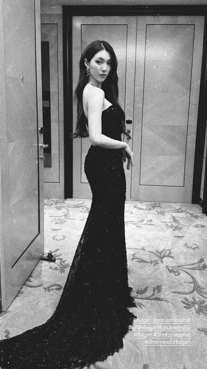 ormsmamihome's tweet photo. Orm in black. BVLGARI diamonds. A lethal combination. 🖤💎🔥

ORM FRIEND OF BVLGARI 
#ORMxBvlgariHighJewelrySG 
#OrmKornnaphat #bvlgari
@Bulgariofficial @ormmormm https://t.co/V6CBXcZQ19