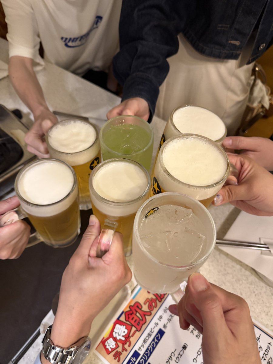 LemonHB_plz's tweet photo. 夜勤からの健康診断からのサムギョプサルうま
今週もお疲れKP🍻🍖 https://t.co/GBB0kiferf