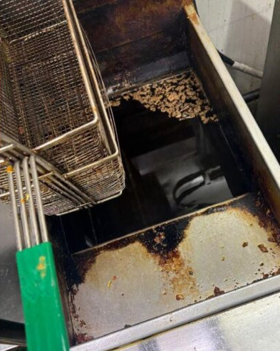 NalinisKitchen's tweet photo. Just look at that black liquid. No, it's not diesel but actually cooking oil being used to fry your favourite fries at the AnTeRa restaurant in Hyderabad.

If you think you will go to a premium cafe and get good quality food, then you are a fool.

French fries: ₹165
Manchurian: ₹395

They are charging a premium amount for the food and using diesel looking oil to fry it.

If this had happened in the USA or UK, the restaurant would have been closed. Here, the Food Safety team sent them a very sweet notice and told them to improve.

SO SWEET.