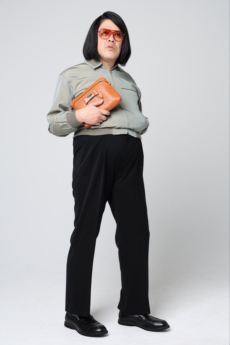 ChiekoM_Meijiza's tweet photo. 千重子ファミリー期待の新顔２名がついにお披露目！

一時は二葉一門を破門された野性的すぎる問題児・春日部まさみ

そして、年上キラーでロマンチストな風曇児・逢坂ユヅル

https://t.co/8kJtdQfxFO https://t.co/STzYCZL6oI