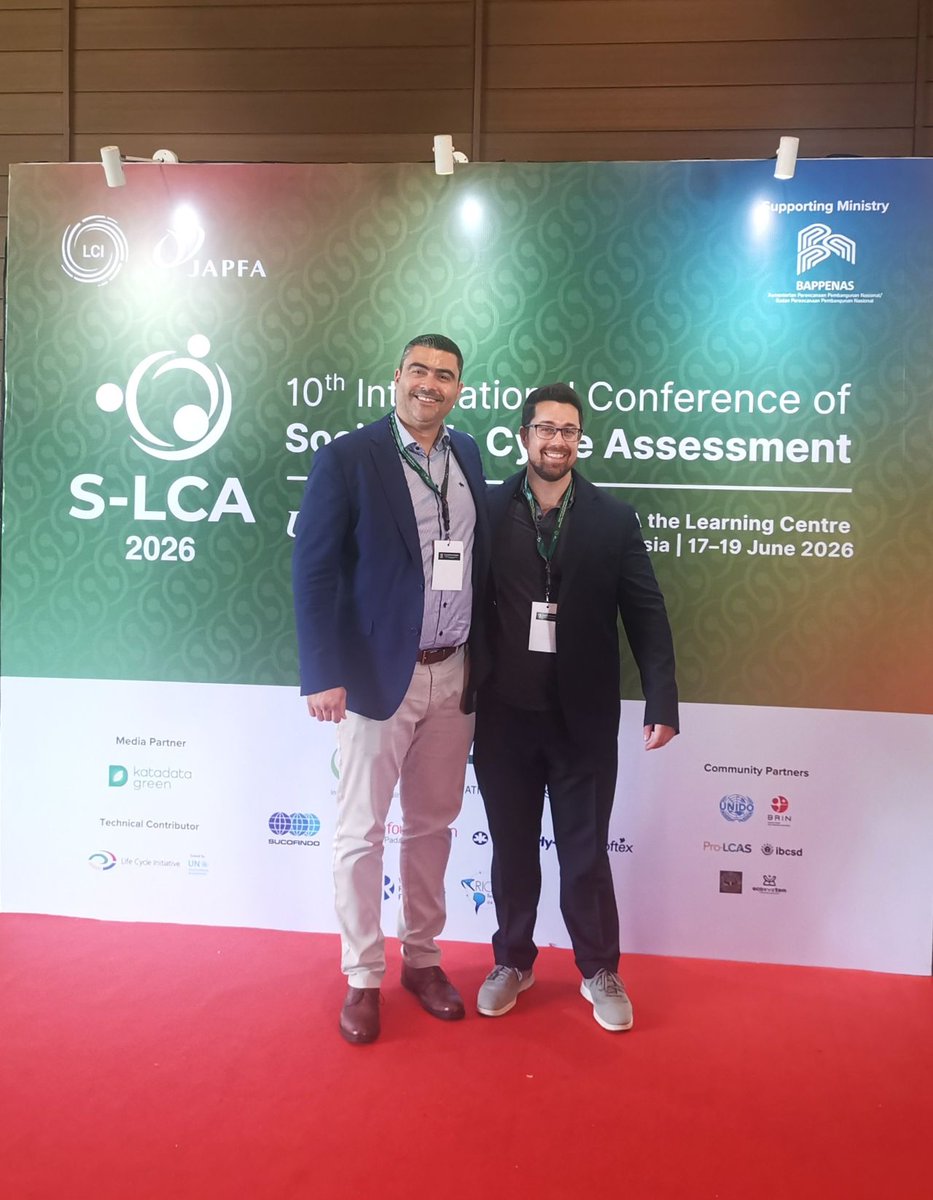 Eu_Beethoven's tweet photo. 🌍 🌍 #BEETHOVENProject at the International #SLCA Conference in Jakarta!
👉Preliminary results on the social sustainability of rare-earth-free permanent magnets were presented!
🔗Learn more: https://t.co/R2aivSlwKq https://t.co/YZjC110mJD