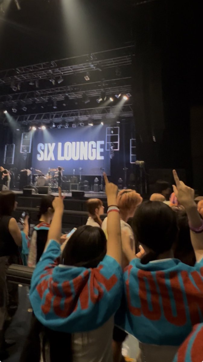 sisso__8's tweet photo. 優盛の庭
 #SIXLOUNGE #Zeppfukuoka https://t.co/tjbS7BXZu2