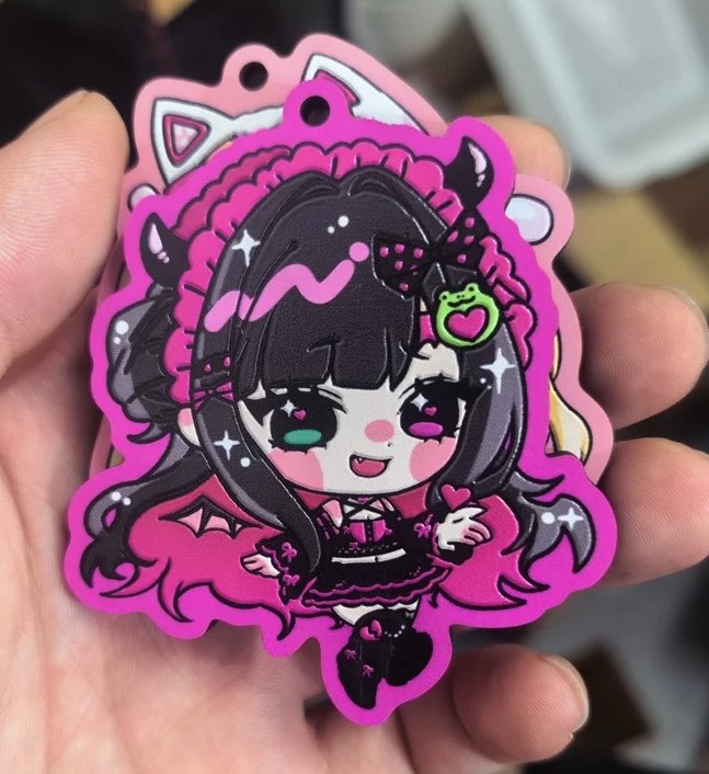 shibasakithebox's tweet photo. 💖👼柴繪製天使惡魔木頭浮雕吊飾😈💖
廠商傳打樣來了唷唷唷!!!💖💖💖
呱呱們看!!!✨ https://t.co/BmbIaqh2uN