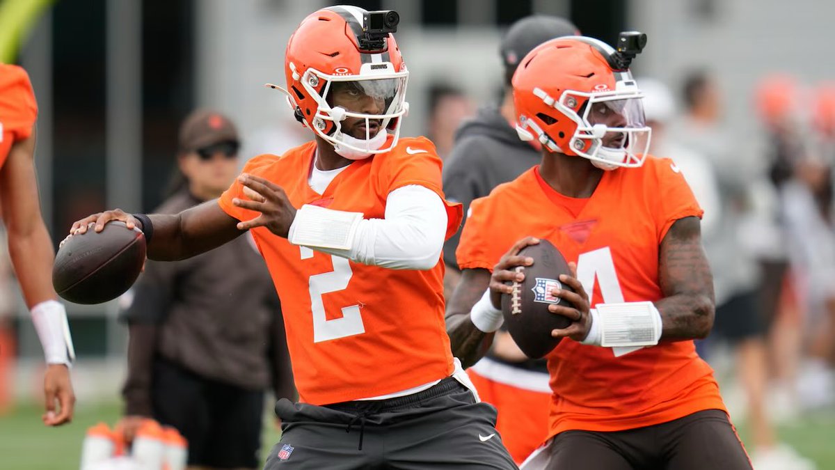 PitchsiderNfl's tweet photo. 🏈👀 Shedeur Sanders closing the gap in Browns QB battle?

Deshaun Watson has reportedly been the early frontrunner in the Cleveland Browns quarterback competition, but rookie Shedeur Sanders is said to be gaining momentum

#Browns #ShedeurSanders #DeshaunWatson #NFL #NFLNews https://t.co/wQLEeJiKUC