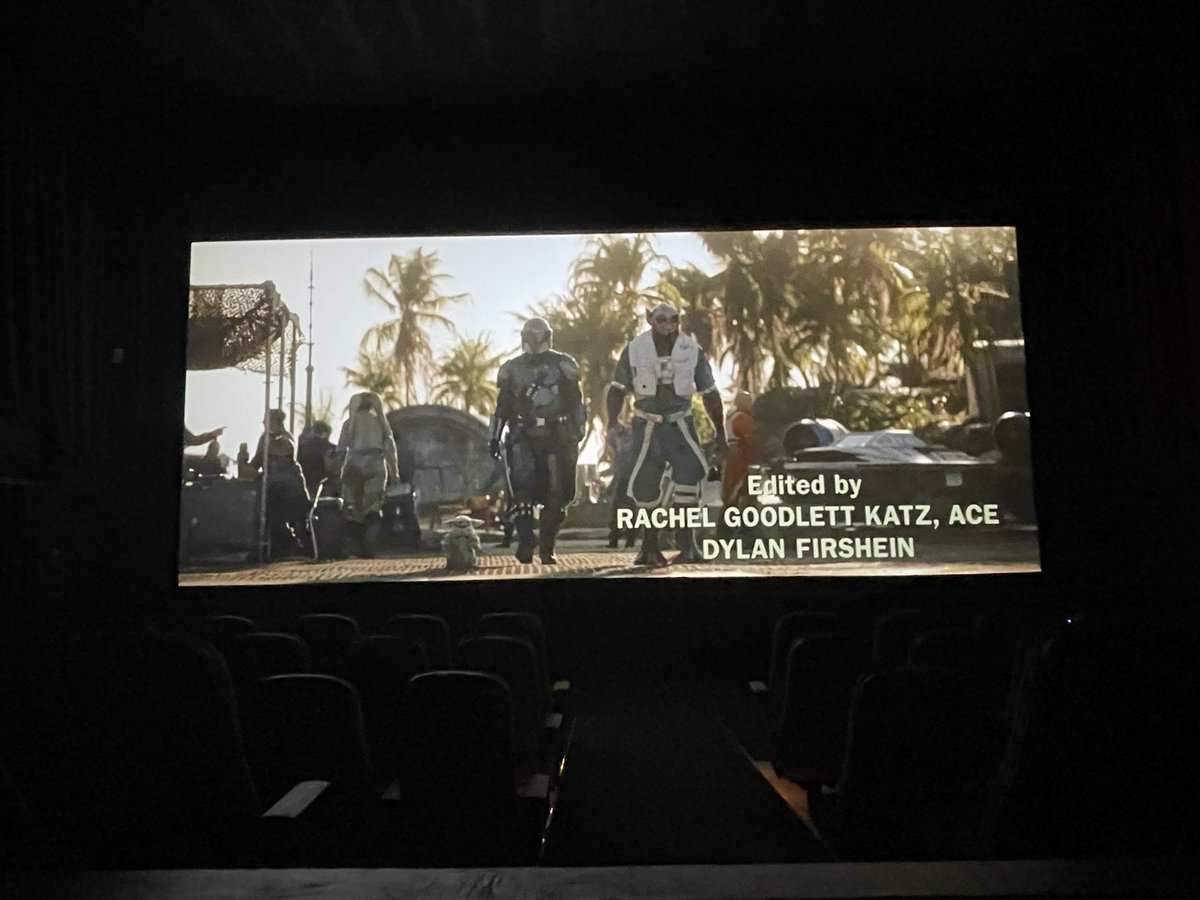 Edit95Fan's tweet photo. Viewing number 2 yesterday.

Just as good as the first and caught a lot more of the details too.

#MandalorianAndGrogu #StarWars #ZebOrrelios https://t.co/9eSefe6Pvq