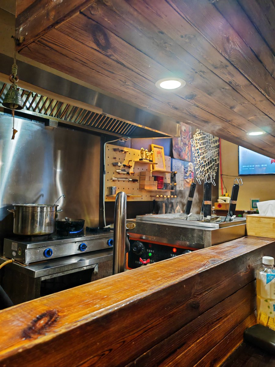 anksing123's tweet photo. Late-night snack run hits different—warm onigiri, miso soup, and quiet hum of the kitchen. All tired souls get a free tiny comfort. https://t.co/Gk6Z4pkJFG