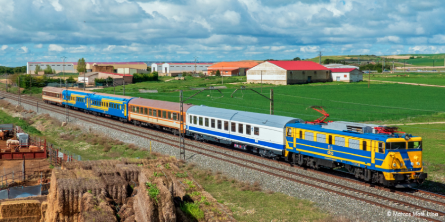 RevistaViaLibre's tweet photo. Servicios especiales y ocio ferroviario para el fin de semana

https://t.co/9GtDxVgyzw https://t.co/tAQ8A0hlbT