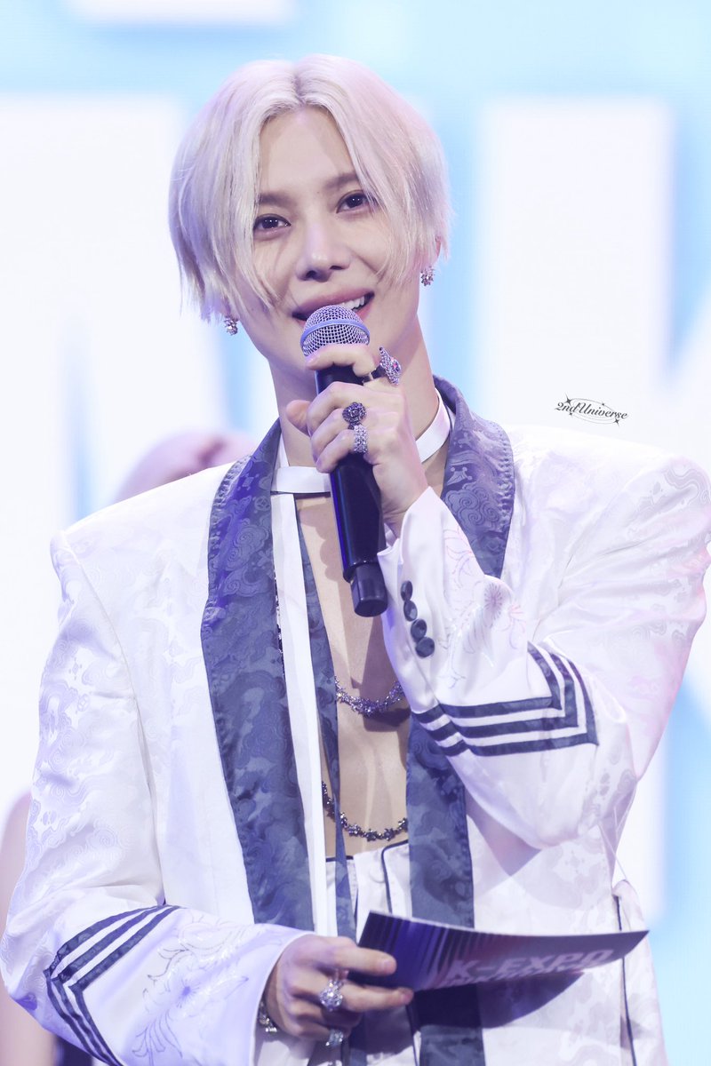 2ndUniverse_718's tweet photo. 20260617 Paris K-EXPO Inkigayo

Cute ones

#K_EXPOINKIGAYOinParis 
#태민 #TAEMIN #テミン #泰民 https://t.co/qzlGFHw5XE