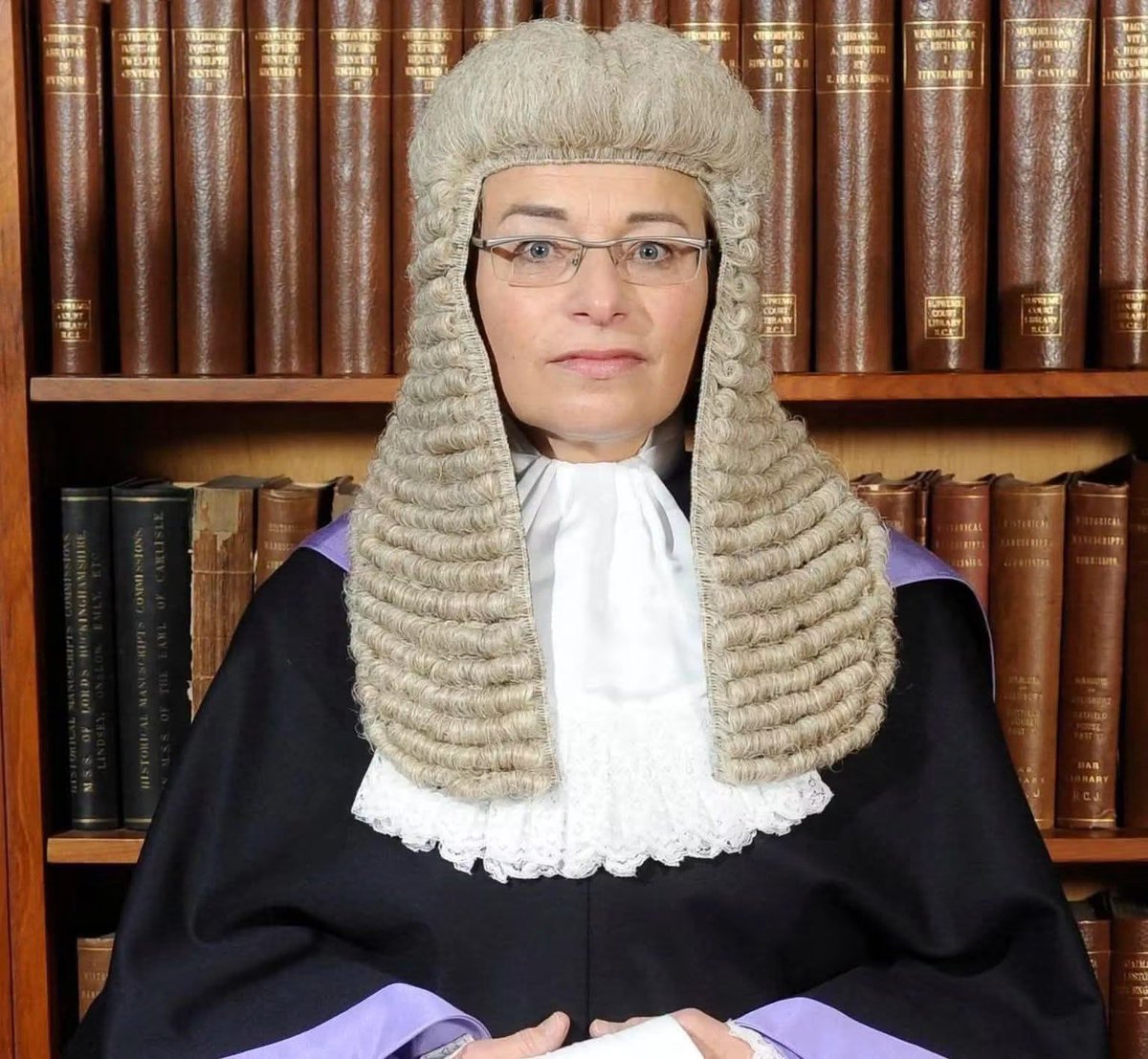 ACSPARTAN1's tweet photo. JUDGE ELIZABETH NICHOLLS

She allowed a reoffending convicted paedophile to walk free from her court room on a community order despite him being caught with indecent images of young children for a second time. 

I wonder if she is suitable for this position. ⛔️⛔️⛔️ https://t.co/Mrelos3440