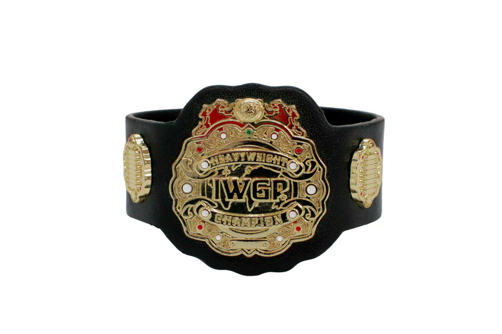 njpwglobal's tweet photo. 🏆 The legendary 4th IWGP Heavyweight Championship is back!

From a belt-inspired strap you can take anywhere to a replica plastic championship belt perfect for cosplay, gifts, and future champions, celebrate the 2026 Belt Revival in style.

https://t.co/Itkwod6Vtf

#njpwshop https://t.co/Jh4Ze01MUN