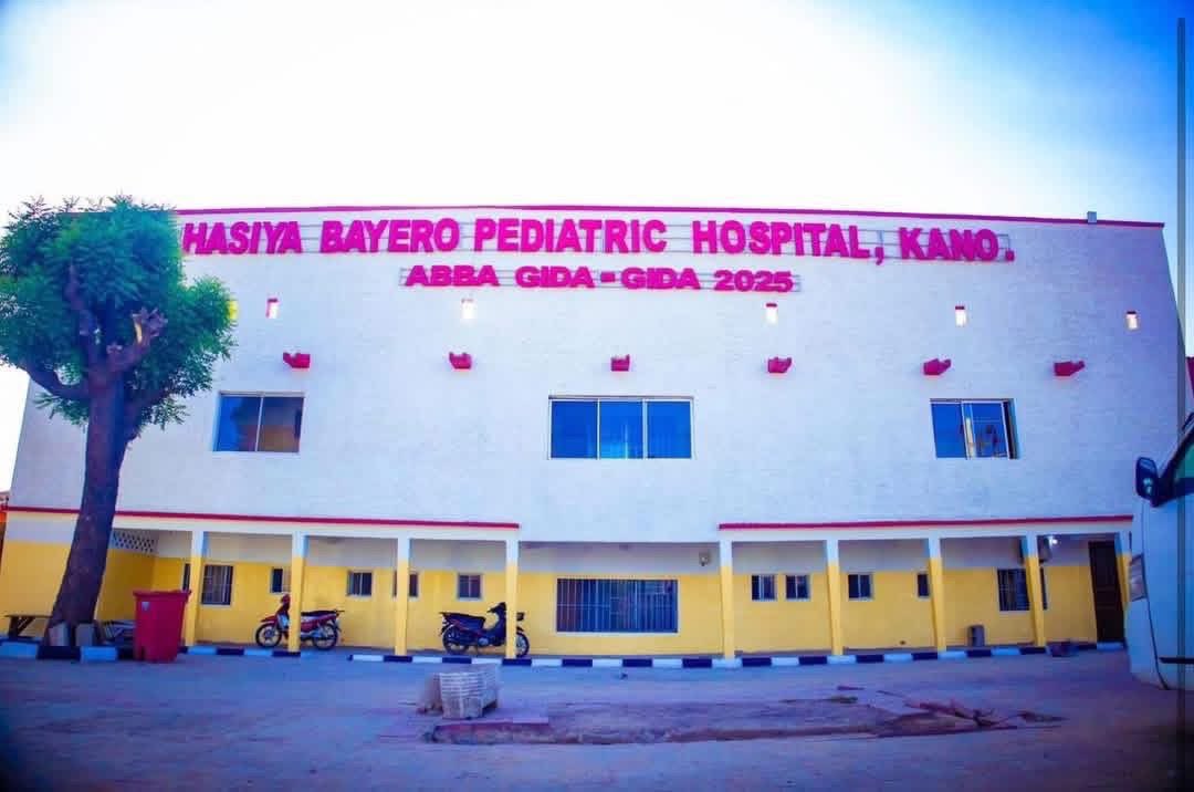 Saadnasir470's tweet photo. PHOTOS: The new look of Hasiya Bayero Pediatric Hospital after general renovation aimed at meeting contemporary standards by the administration of Gov. Abba Kabir Yusuf. 

#AbbaIsWorking. https://t.co/7E9Z3E8CAe