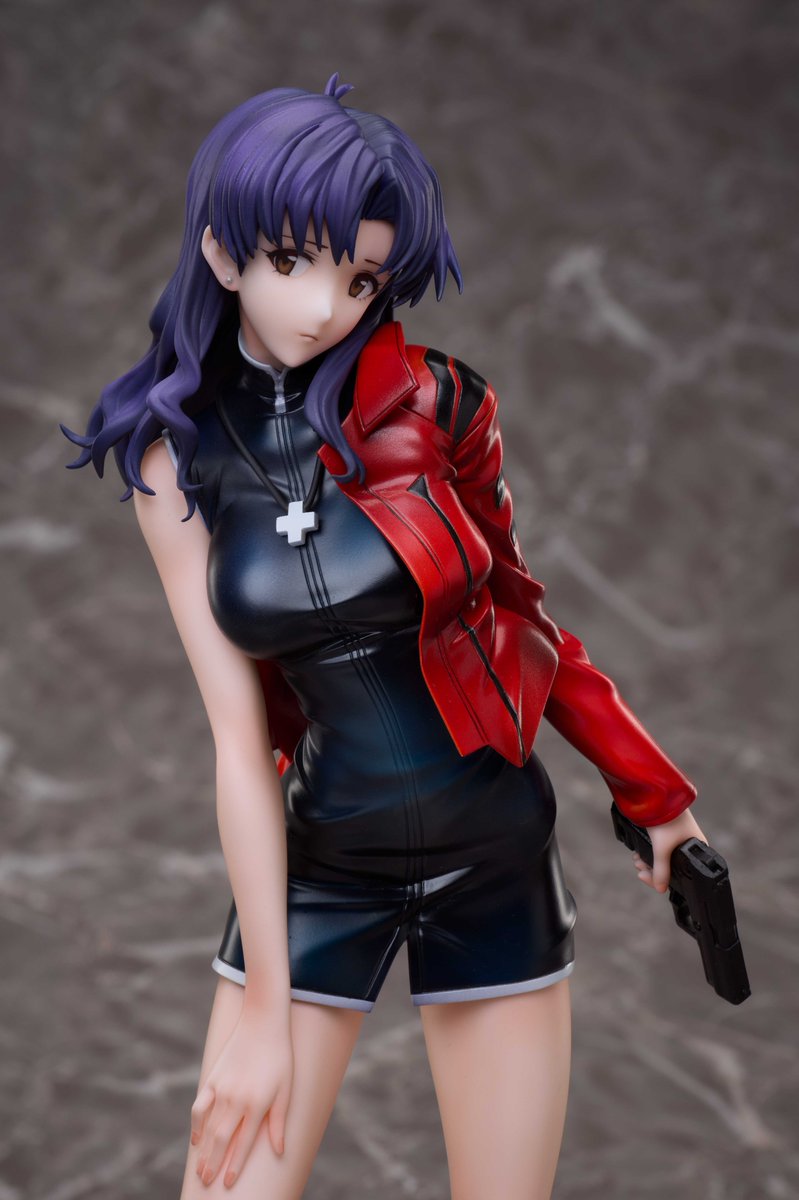 figureTokyo_02's tweet photo. 【ご予約受付中🐧】

「#新世紀エヴァンゲリオン」より、コミックスの扉絵をモチーフに「葛城ミサト」が立体化。

レザーを思わせる艶感塗装の衣装や、印象的なパープルヘアを繊細なグラデーション彩色で美しく再現。

さらに、左手に携えた拳銃が作品世界を感じさせる存在感を演出します。

ミサトの魅力を細部まで丁寧に表現した逸品を、ぜひお手元でお楽しみください。

📍ご予約はこちら
➤https://t.co/Q6ixJ1B7rB

#フィギュア #エヴァ #エヴァンゲリオン