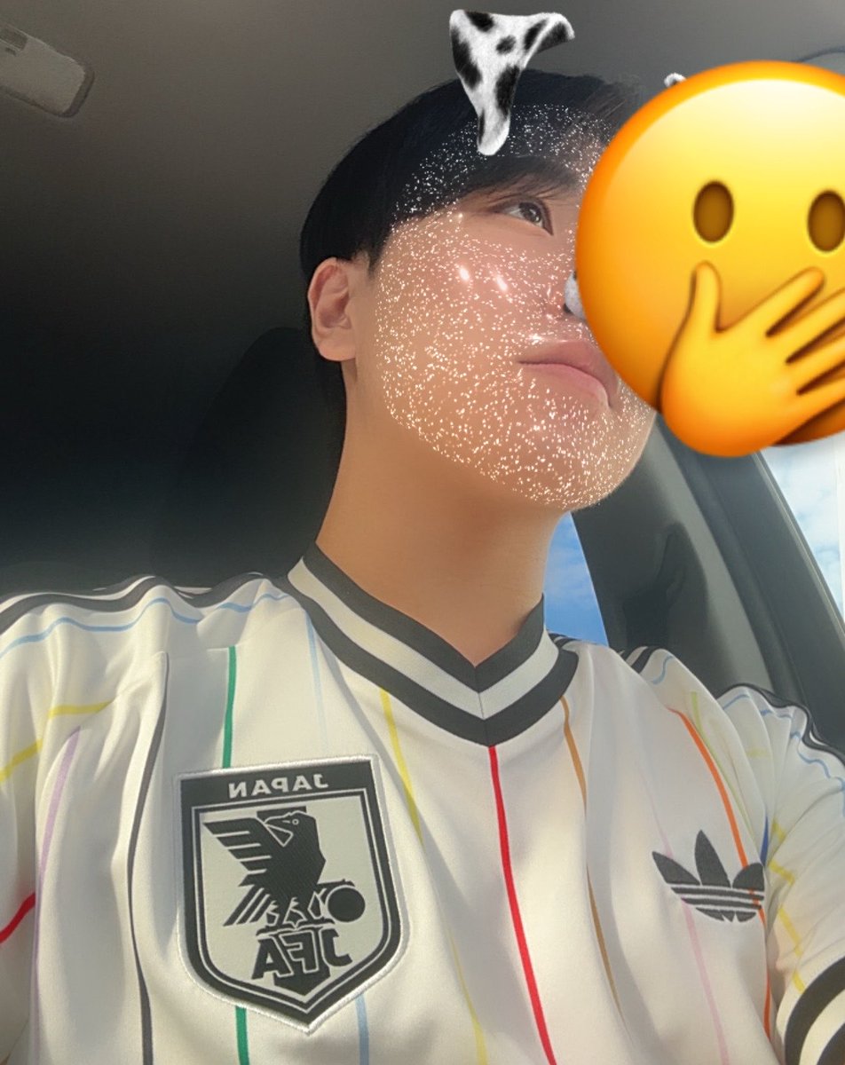 ea4ly's tweet photo. みんなも日本代表ユニフォームかって応援しようぜ https://t.co/4hQp7zPIhk