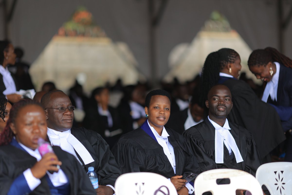 AchomEmily's tweet photo. Bar Course bagged! 🎓⚖️

Congratulations, @KanyesigyeMerc1 upon earning your Diploma in Legal Practice from the Law Development Centre (LDC). Present at the 53rd Law Development Centre Graduation Ceremony to celebrate this remarkable milestone.

Wishing you continued success in your legal journey and the many victories ahead.